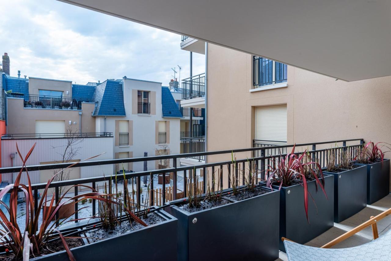 Cours Morny Lägenhet Deauville Exteriör bild